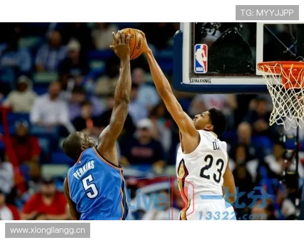 诺维茨基无球牵制改变对手防守结构